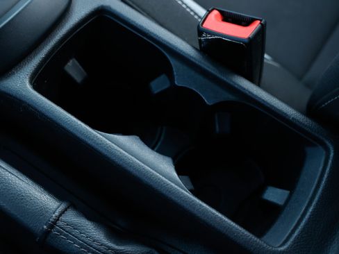 Used 2017 Ford Focus ST image 44