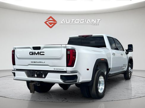 Used 2024 GMC Sierra 3500 Denali Ultimate AWD/4WD image 7