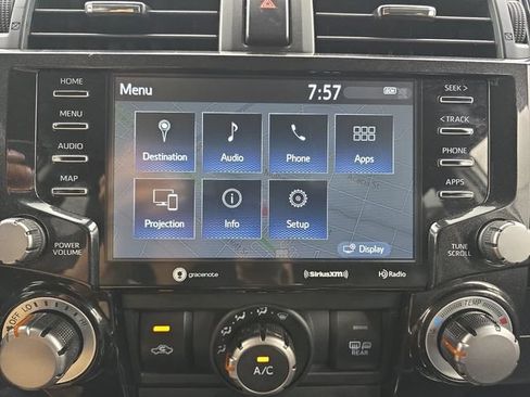 Used 2023 Toyota 4Runner TRD Off-Road Premium AWD/4WD image 18