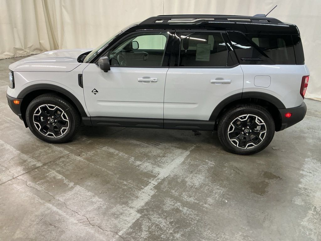 New 2026 Ford Bronco Sport Outer Banks w/ Outer Banks Tech Package+ AWD/4WD image 7