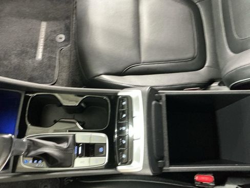 Certified 2022 Hyundai Santa Cruz Limited AWD/4WD image 8