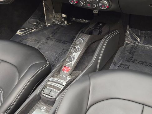 Used 2018 Ferrari 488 Spider image 24