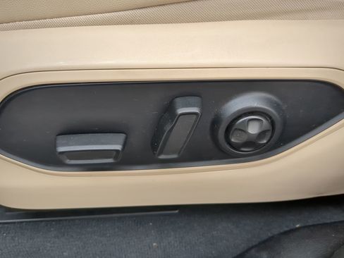 Used 2024 Jeep Grand Cherokee L Limited image 50