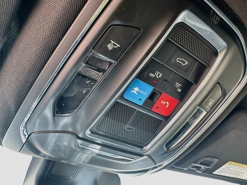 Used 2024 Jeep Grand Cherokee L Laredo RWD image 18