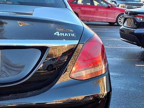 Used 2021 Mercedes-Benz C 300 4MATIC Sedan image 11