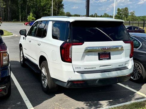 Used 2022 GMC Yukon SLT AWD/4WD image 5