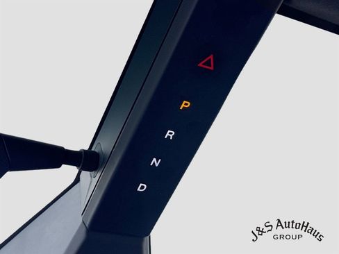 Used 2024 Tesla Cybertruck AWD Crew Cab image 22