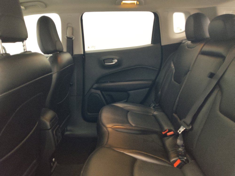 Used 2020 Jeep Compass Limited FWD image 18