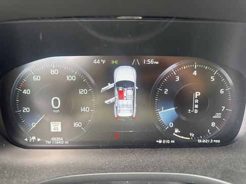 Used 2021 Volvo XC60 T6 Inscription image 3