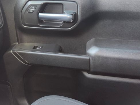 Used 2021 Chevrolet Silverado 1500 Custom Trail Boss w/ LPO, Dark Essentials Package image 30