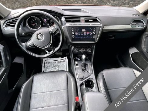 Used 2019 Volkswagen Tiguan SE w/ Panoramic Sunroof Package AWD/4WD image 12