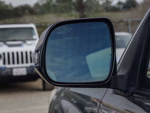 Used 2013 Toyota Tacoma PreRunner image 19