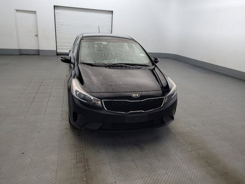 Used 2017 Kia Forte LX FWD image 14