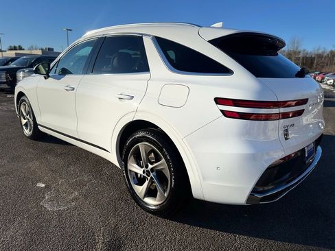 Used 2026 Genesis GV70 2.5T Advanced image 3