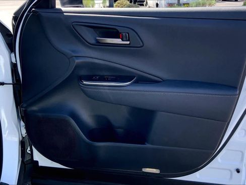 Certified 2026 Toyota Crown XLE image 22