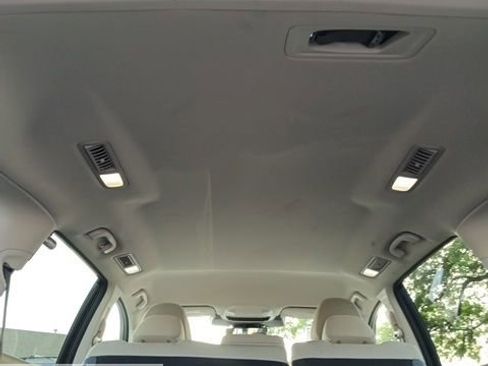 Certified 2025 Subaru Ascent Premium image 50