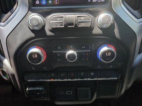 Used 2021 GMC Sierra 1500 SLE AWD/4WD image 16