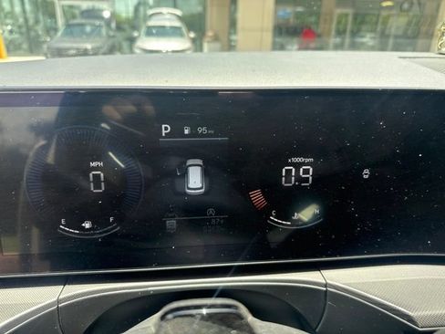 Used 2025 Hyundai Santa Fe XRT AWD/4WD image 14