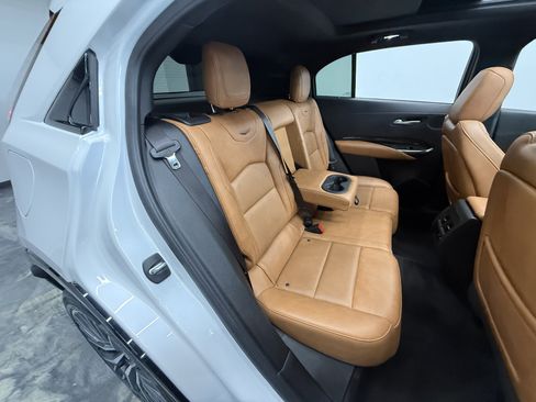 Used 2024 Cadillac XT4 Sport image 27