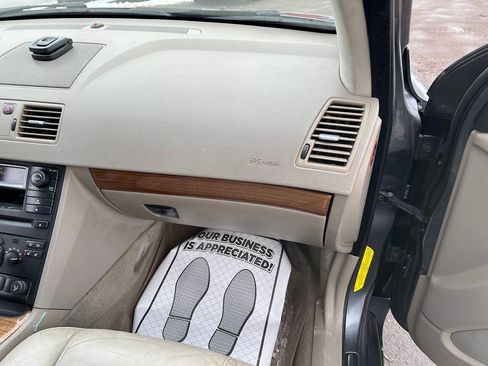 Used 2006 Volvo XC90 2.5T image 11