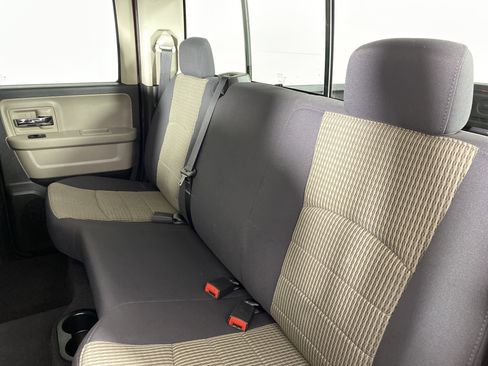 Used 2010 Dodge Ram 1500 Truck SLT image 26