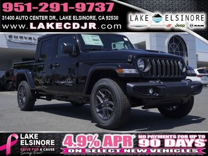 New 2025 Jeep Gladiator Sport S