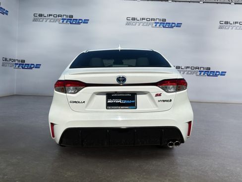 Used 2024 Toyota Corolla SE w/ SE Package FWD image 6