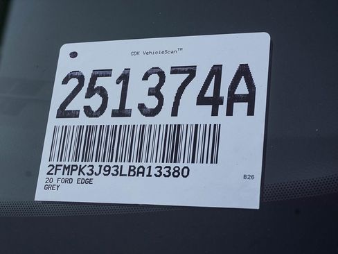 Used 2020 Ford Edge SEL w/ Convenience Package image 27