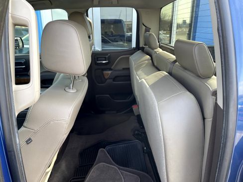 Used 2017 GMC Sierra 1500 SLT w/ SLT Premium Package image 9