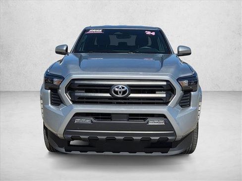 Certified 2024 Toyota Tacoma SR5 AWD/4WD image 2