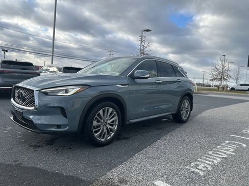 Certified 2023 INFINITI QX50 Luxe image 3