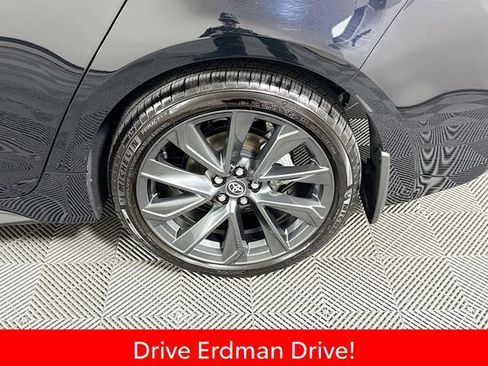 Certified 2025 Toyota Corolla SE image 4