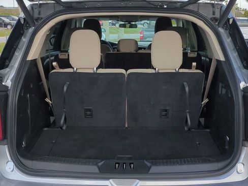 Certified 2023 Ford Explorer 2WD image 13