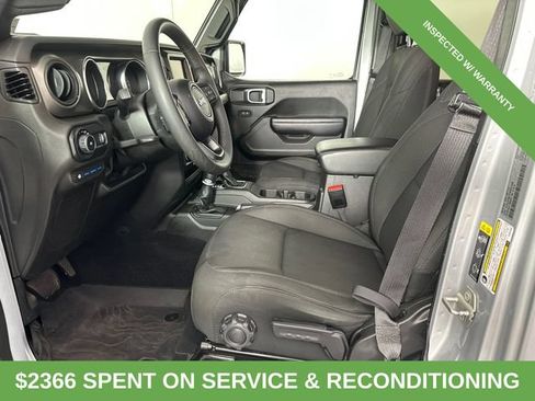 Used 2023 Jeep Wrangler Unlimited w/ Convenience Group AWD/4WD image 19