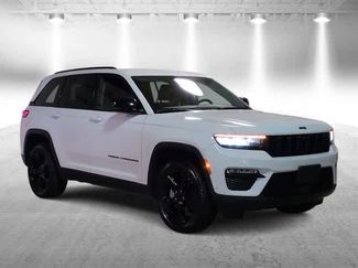 Used 2023 Jeep Grand Cherokee Limited w/ Luxury Tech Group II AWD/4WD video 2