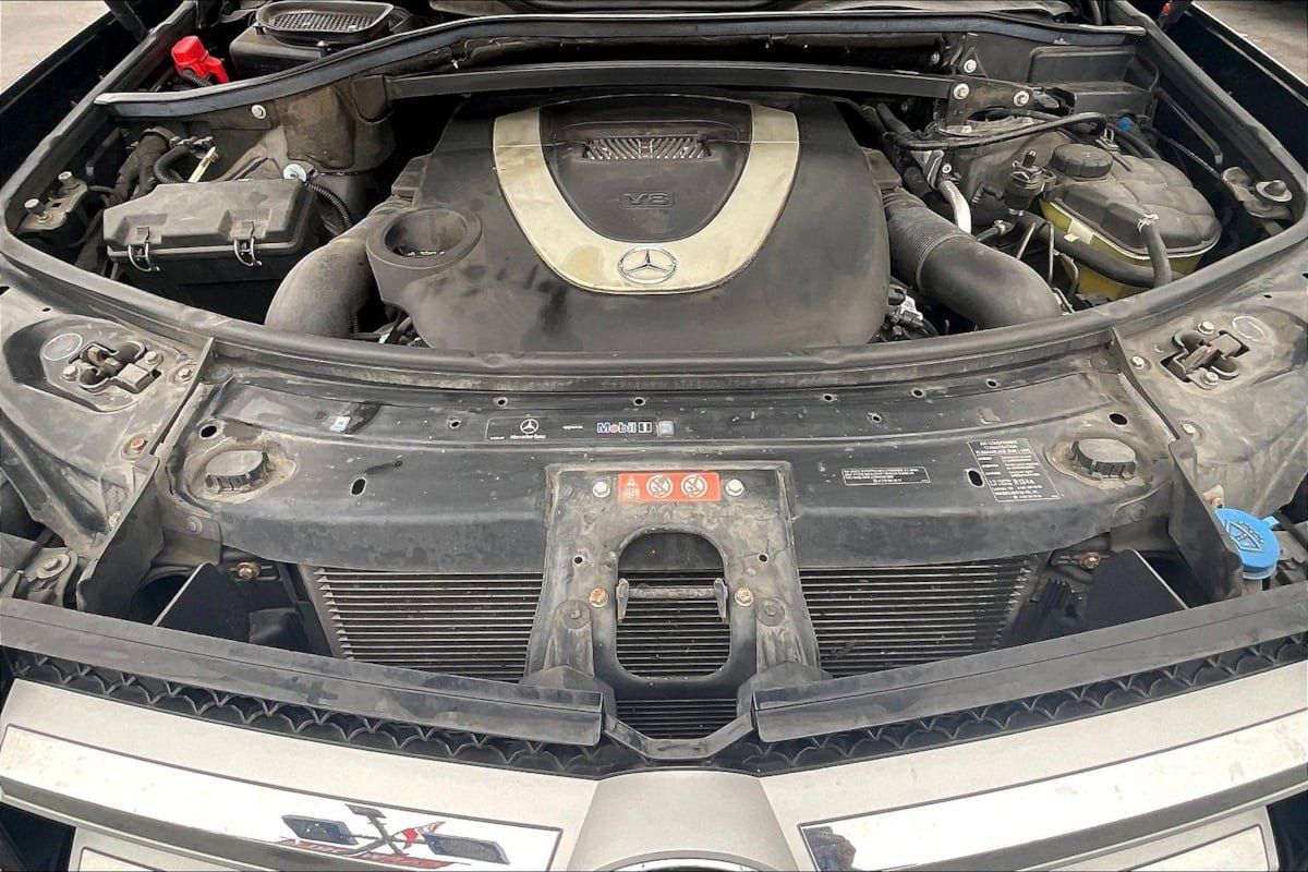 Used 2010 Mercedes-Benz GL 450 4MATIC image 10
