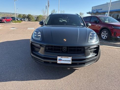 Used 2024 Porsche Macan AWD/4WD image 2