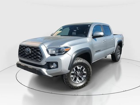 Used 2022 Toyota Tacoma TRD Off-Road image 1