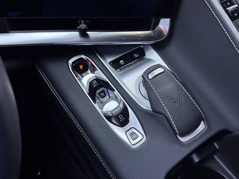 Used 2023 Chevrolet Corvette Stingray Preferred Cpe w/ Z51 Performance Package RWD image 11