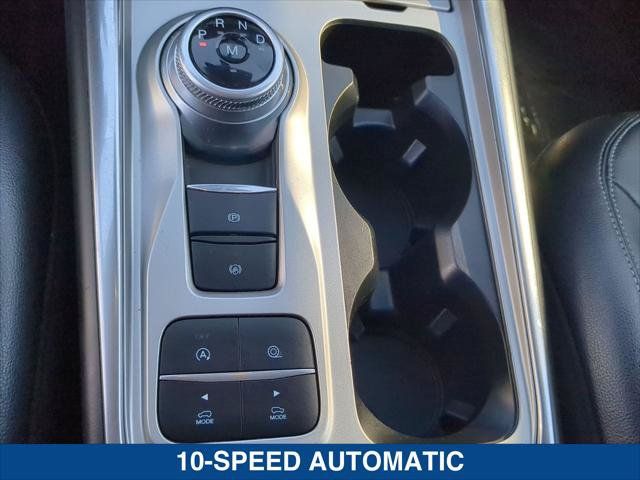 Used 2020 Ford Explorer XLT w/ Equipment Group 202A RWD image 19