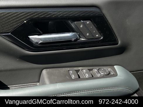 New 2026 GMC Yukon XL AT4 image 20