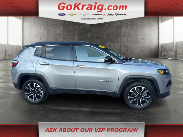 Used 2024 Jeep Compass Limited AWD/4WD image 4