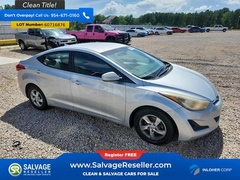 Used 2014 Hyundai Elantra SE FWD image 5