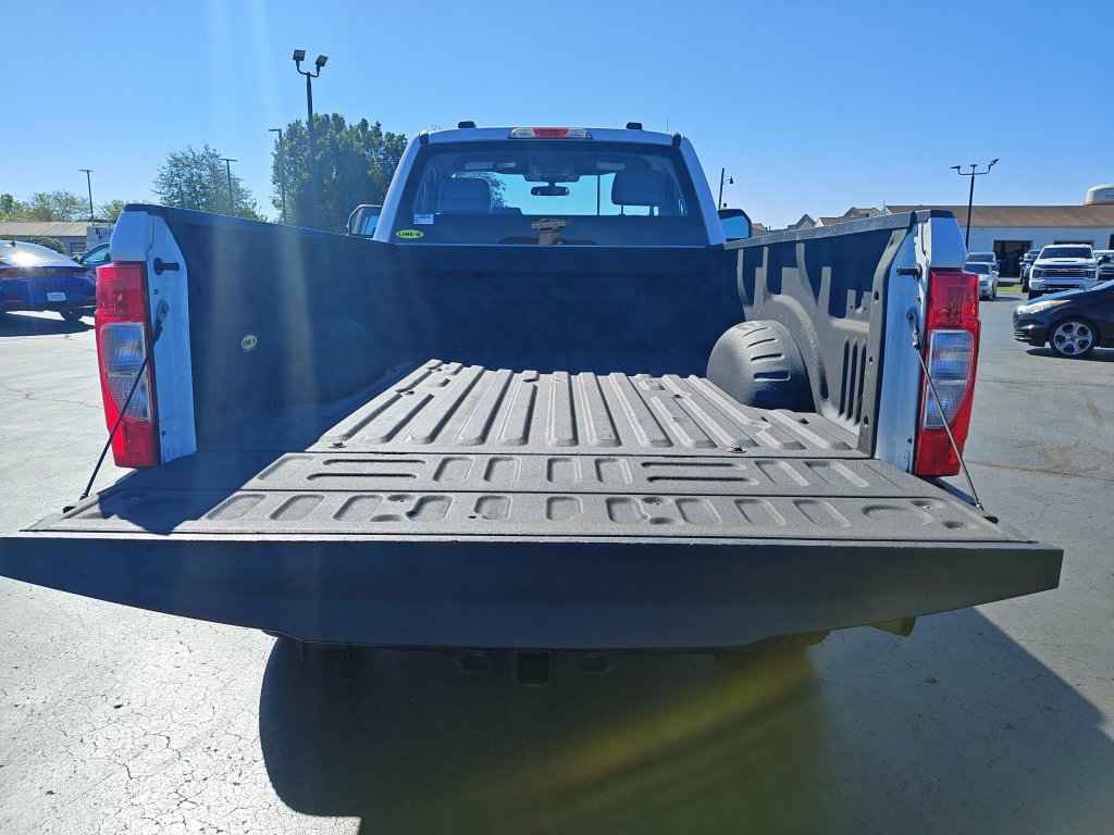 Used 2020 Ford F350 XL w/ Power Equipment Group AWD/4WD image 9