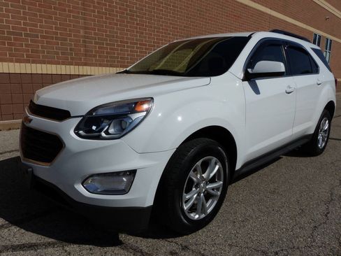 Used 2017 Chevrolet Equinox LT w/ Convenience Package AWD/4WD image 6