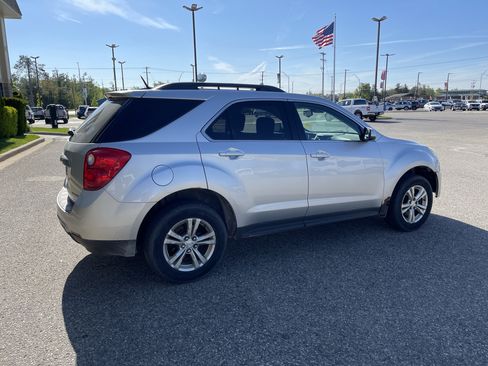 Used 2012 Chevrolet Equinox LT w/ Driver Convenience Package FWD image 4