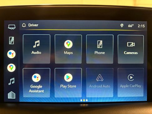 Used 2022 Chevrolet Suburban LT w/ Luxury Package image 25