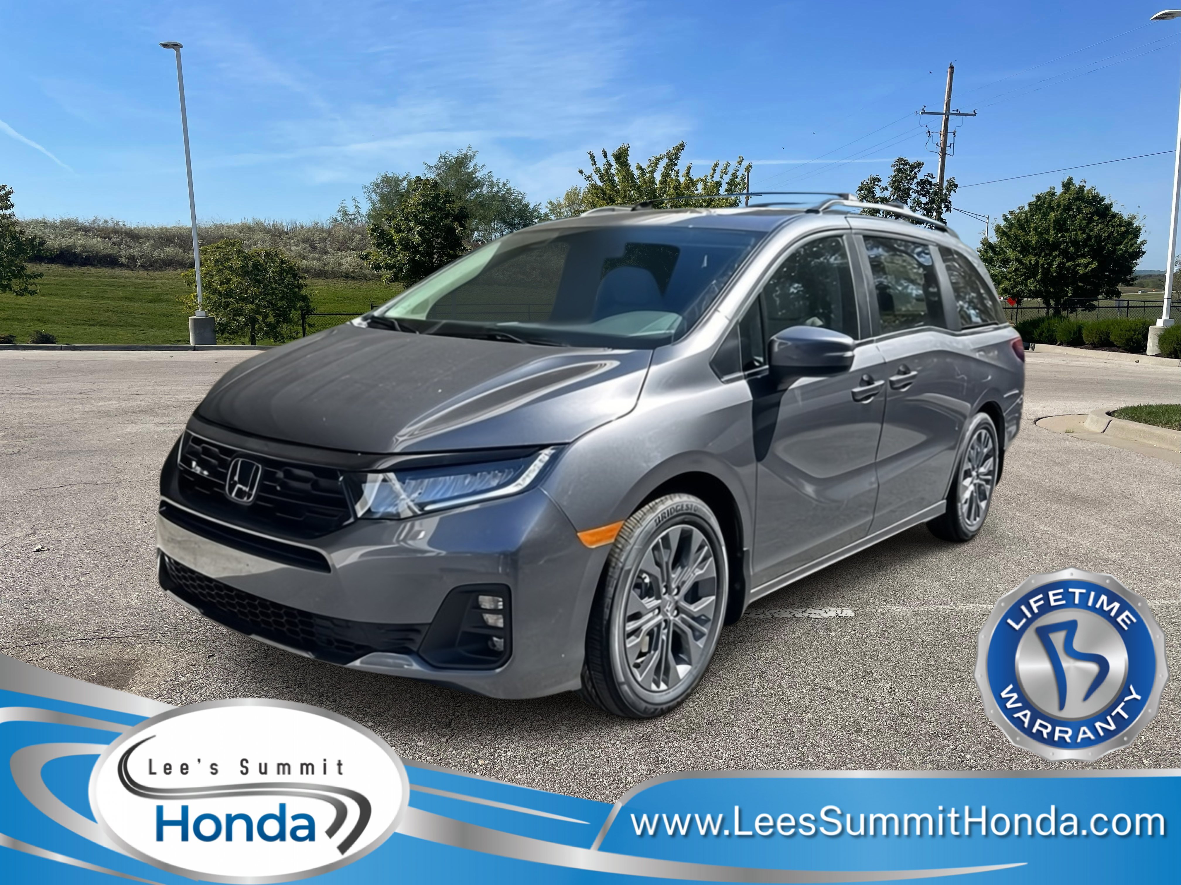 New 2027 Honda Odyssey Touring image 1