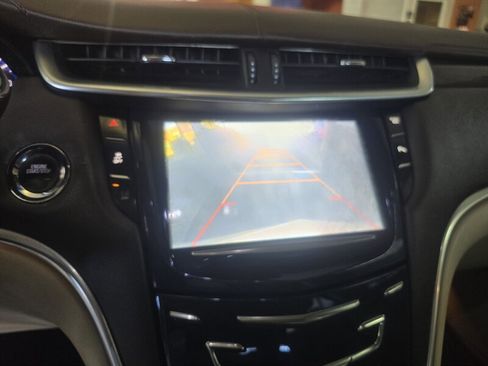 Used 2014 Cadillac XTS Luxury w/ Driver Awareness Package image 19