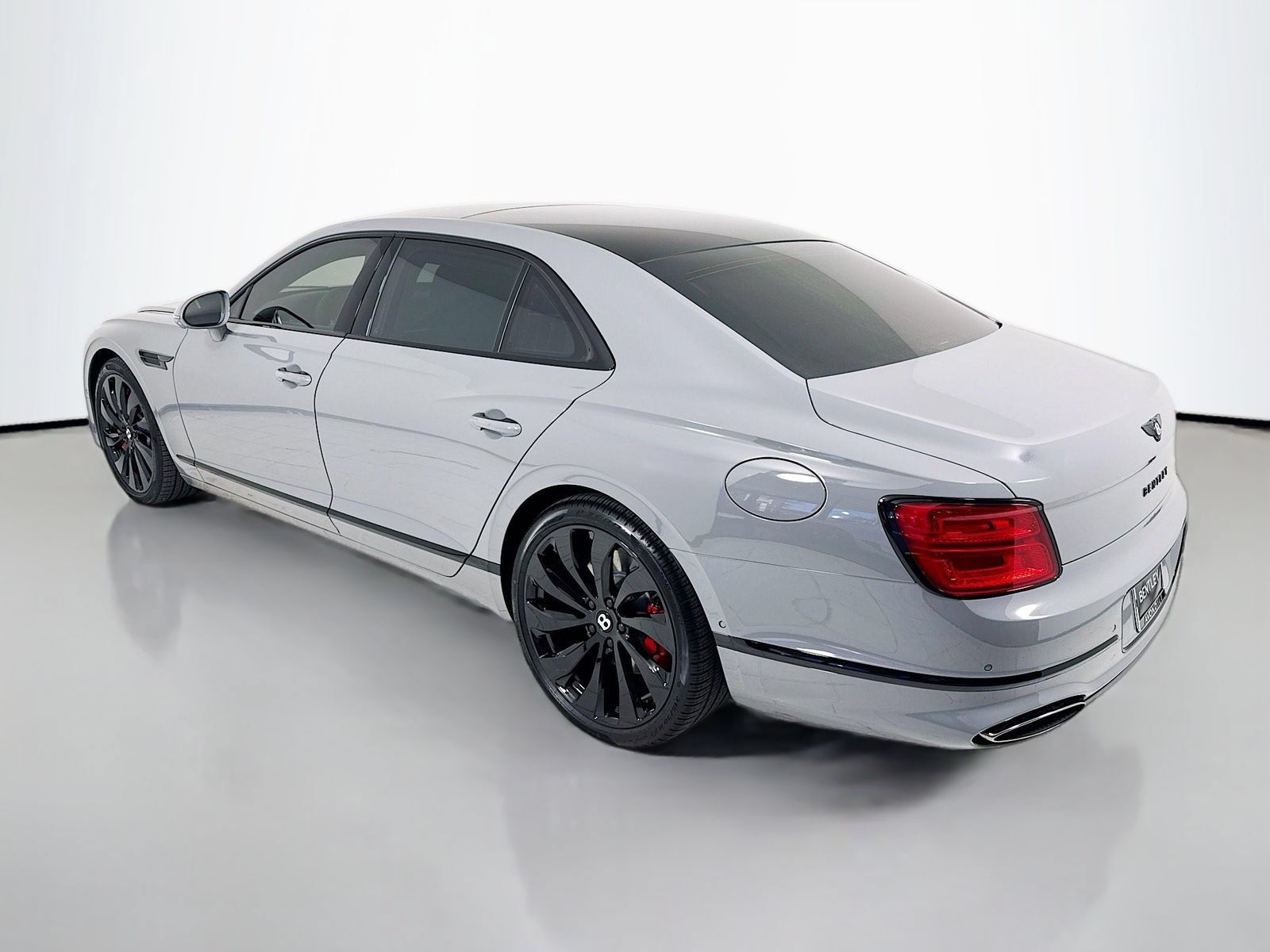 Used 2026 Bentley Flying Spur V8 AWD/4WD image 6